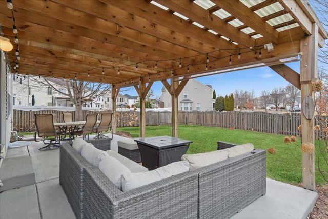 1568 Woodland Lane, Bolingbrook, IL 60490