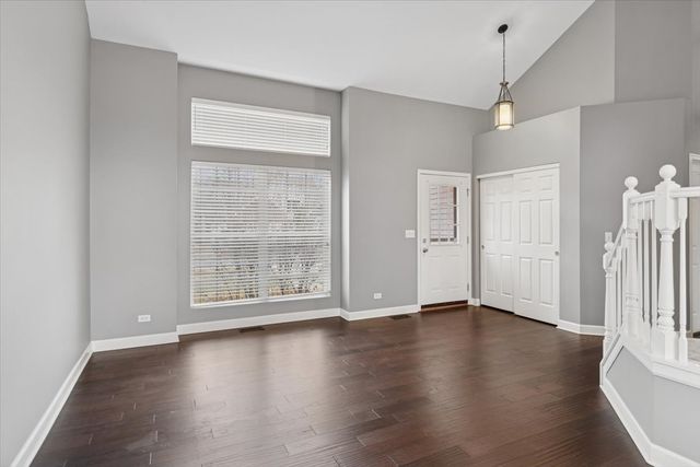 1568 Woodland Lane, Bolingbrook, IL 60490