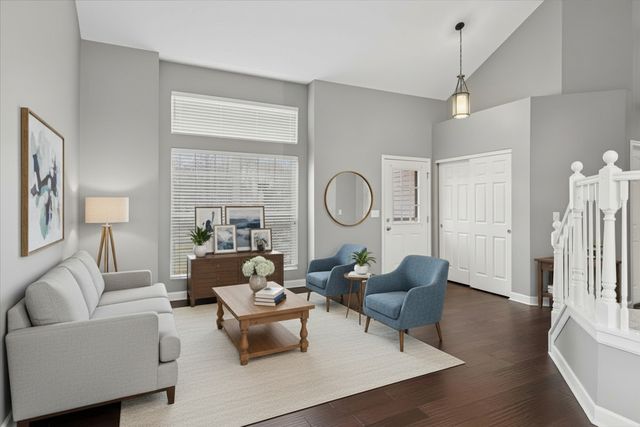 1568 Woodland Lane, Bolingbrook, IL 60490