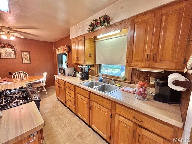 13 Kehner Road, Steelville, MO 65565