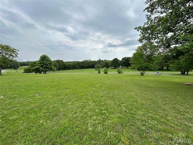 13 Kehner Road, Steelville, MO 65565