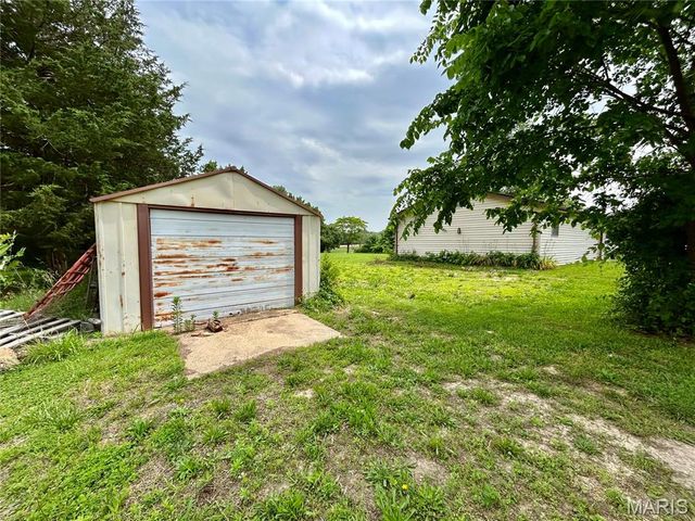 13 Kehner Road, Steelville, MO 65565