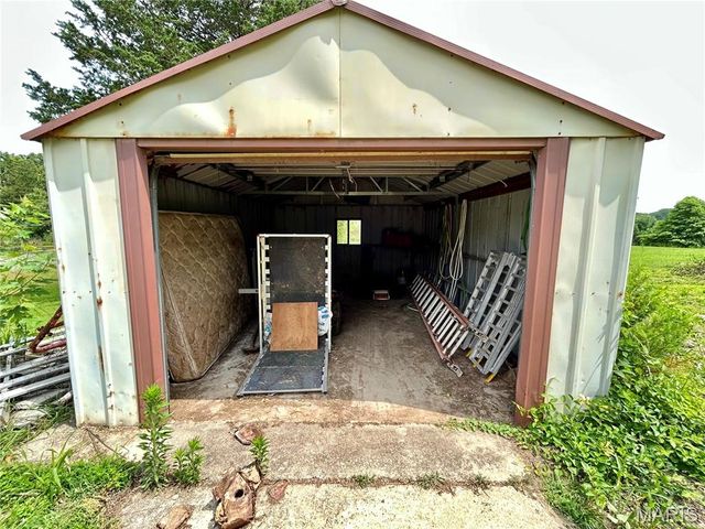 13 Kehner Road, Steelville, MO 65565