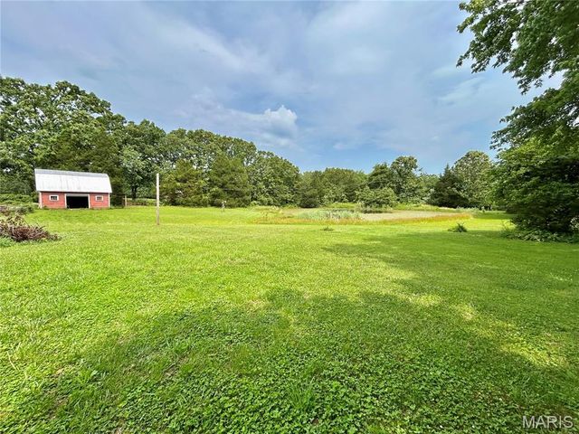 13 Kehner Road, Steelville, MO 65565