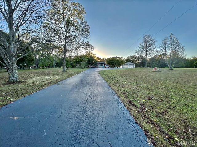 13 Kehner Road, Steelville, MO 65565