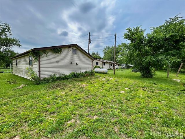 13 Kehner Road, Steelville, MO 65565
