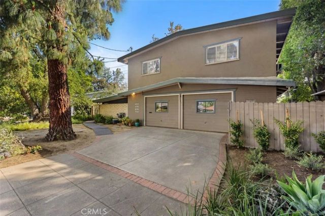 444 Oneida Drive, Pasadena, CA 91107