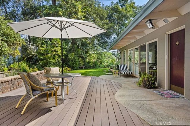 444 Oneida Drive, Pasadena, CA 91107