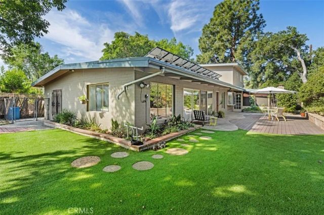 444 Oneida Drive, Pasadena, CA 91107