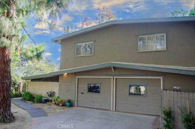 444 Oneida Drive, Pasadena, CA 91107