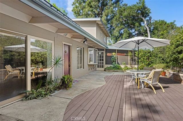 444 Oneida Drive, Pasadena, CA 91107