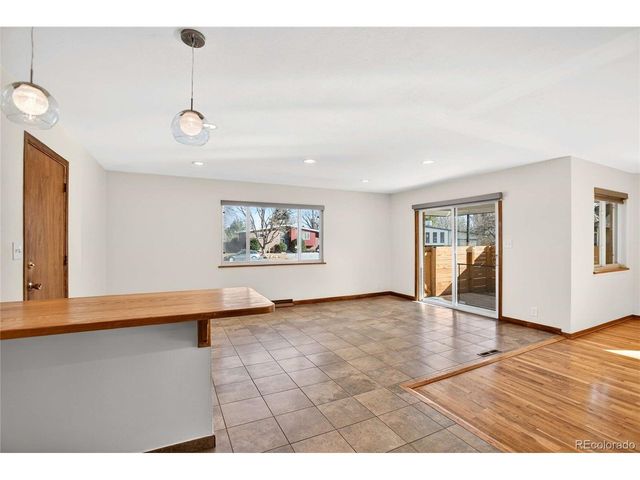 1880 S Monaco Pkwy, Denver, CO 80224