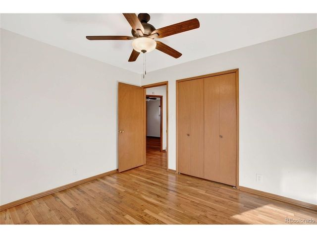 1880 S Monaco Pkwy, Denver, CO 80224