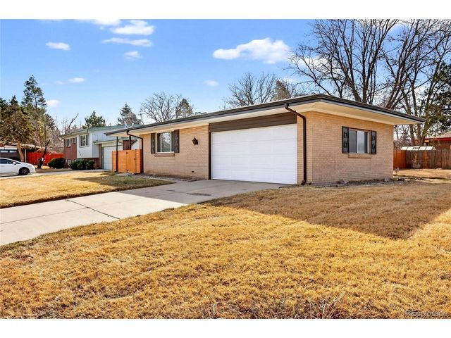 1880 S Monaco Pkwy, Denver, CO 80224