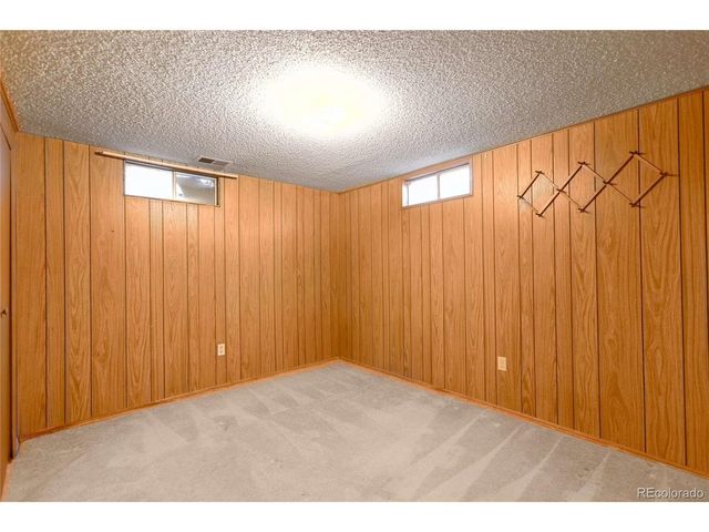 1880 S Monaco Pkwy, Denver, CO 80224