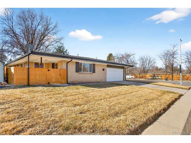 1880 S Monaco Pkwy, Denver, CO 80224