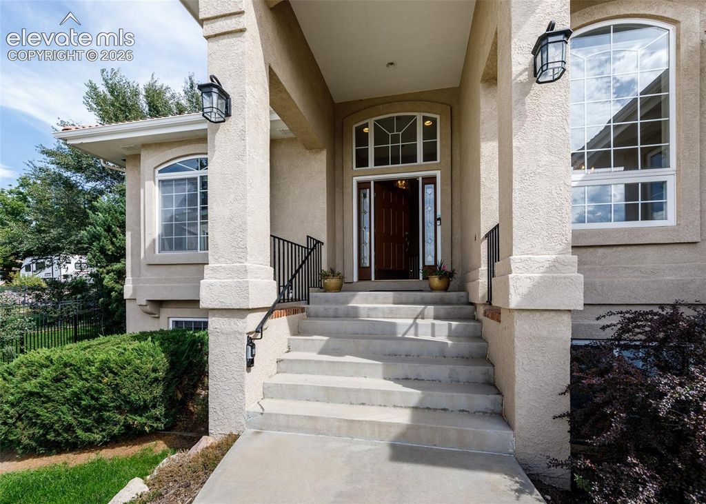 2370 Pinhigh Court, Colorado Springs, CO 80907 — photo 2