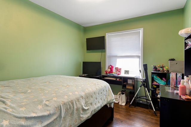 9007 Ridgeland Avenue, Oak Lawn, IL 60453