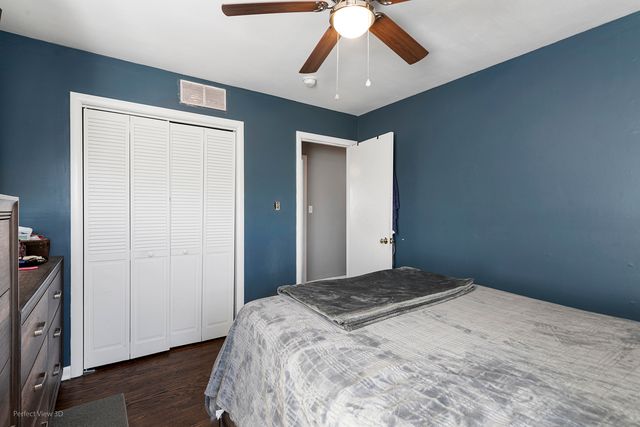 9007 Ridgeland Avenue, Oak Lawn, IL 60453