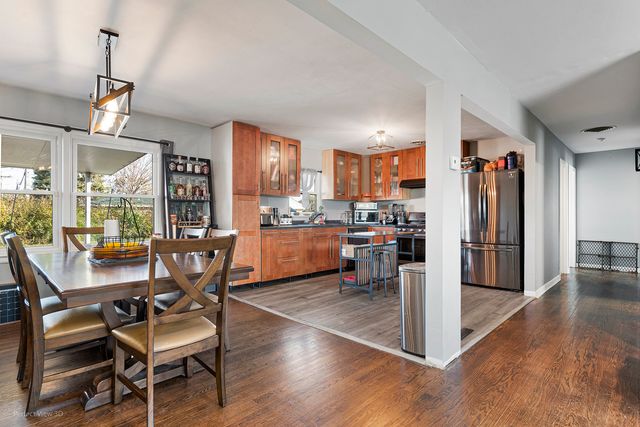 9007 Ridgeland Avenue, Oak Lawn, IL 60453