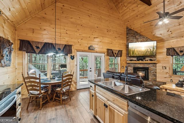 491 Old Parker Terrace, Ellijay, GA 30536