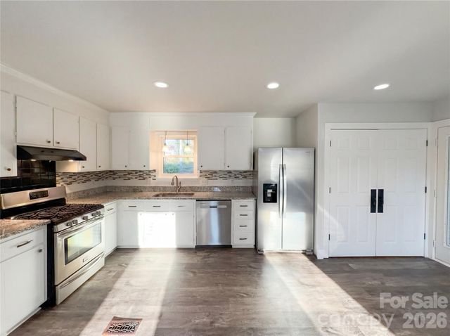 9601 Buckskin Lane, Mint Hill, NC 28227