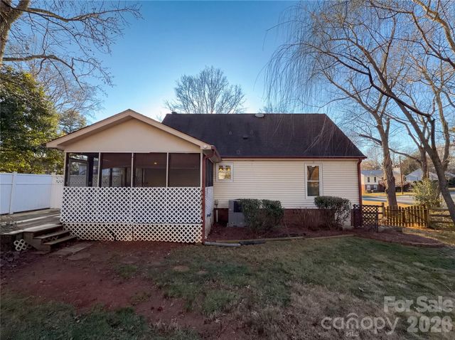 9601 Buckskin Lane, Mint Hill, NC 28227