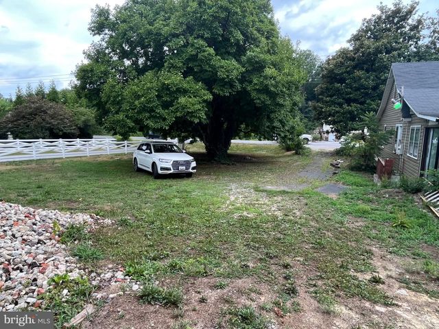 3611 SOLOMONS ISLAND RD, Harwood, MD 20776