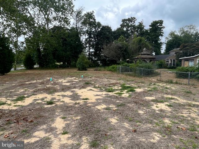 3611 SOLOMONS ISLAND RD, Harwood, MD 20776