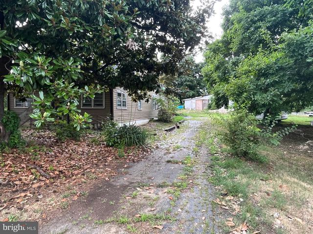 3611 SOLOMONS ISLAND RD, Harwood, MD 20776