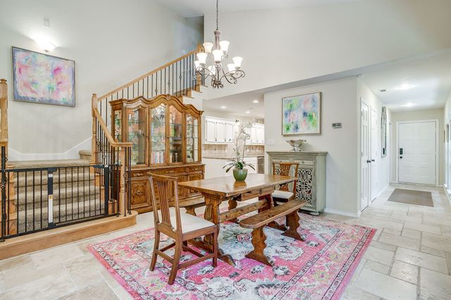 5425 Collinwood Avenue, Fort Worth, TX 76107