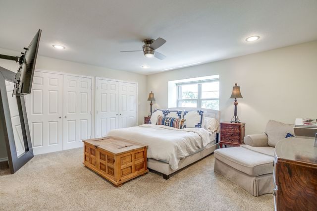 5425 Collinwood Avenue, Fort Worth, TX 76107