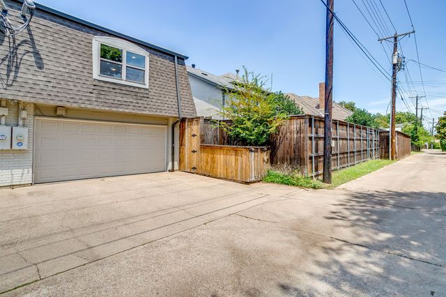 5425 Collinwood Avenue, Fort Worth, TX 76107