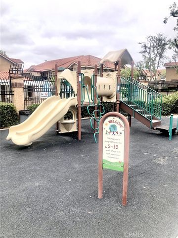 5 Via Bondad, Rancho Santa Margarita, CA 92688