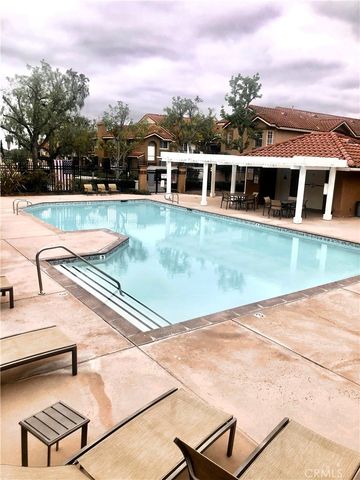 5 Via Bondad, Rancho Santa Margarita, CA 92688