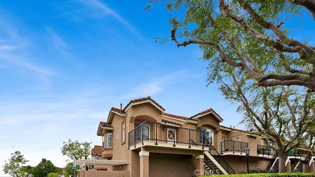 5 Via Bondad, Rancho Santa Margarita, CA 92688