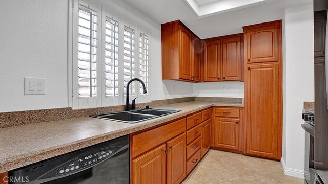 5 Via Bondad, Rancho Santa Margarita, CA 92688