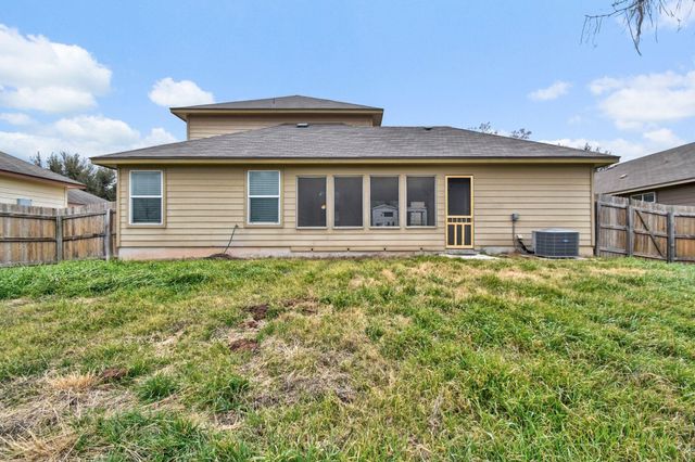 1030 Birdsong LN, New Braunfels, TX 78130