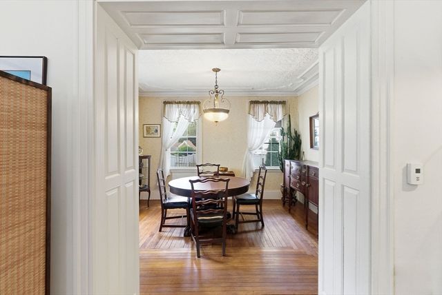 11 Allen St, Newburyport, MA 01950
