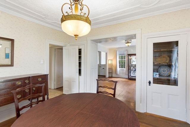 11 Allen St, Newburyport, MA 01950