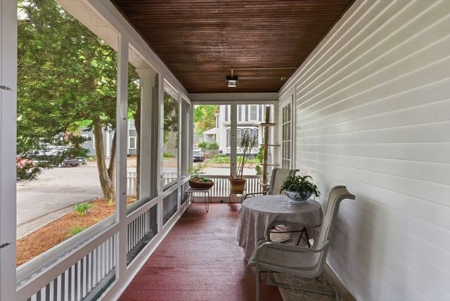 11 Allen St, Newburyport, MA 01950