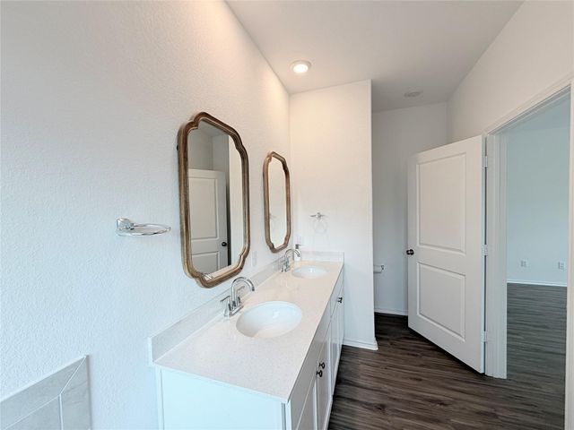 928 Legends LN, Georgetown, TX 78628