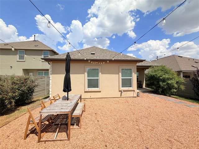 928 Legends LN, Georgetown, TX 78628