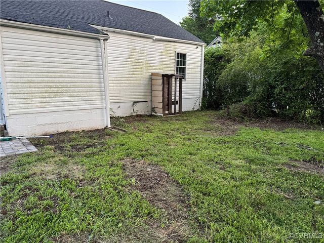 1029 7th St, Petersburg, VA 23803
