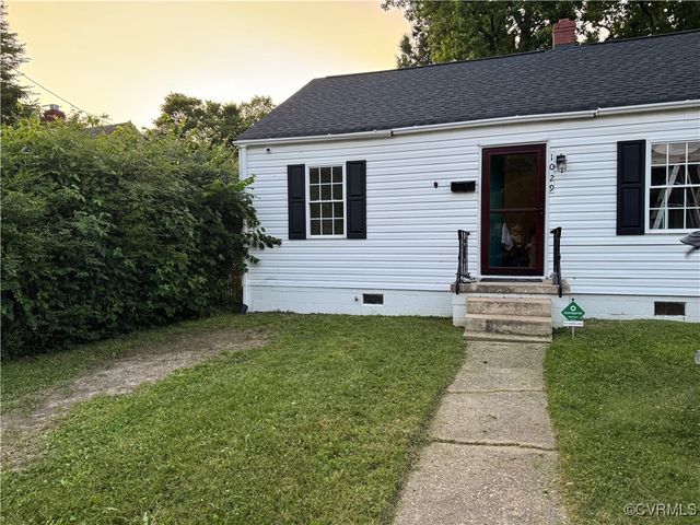 1029 7th St, Petersburg, VA 23803