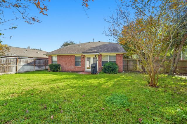 10203 S Summit Canyon Court, Houston, TX 77095