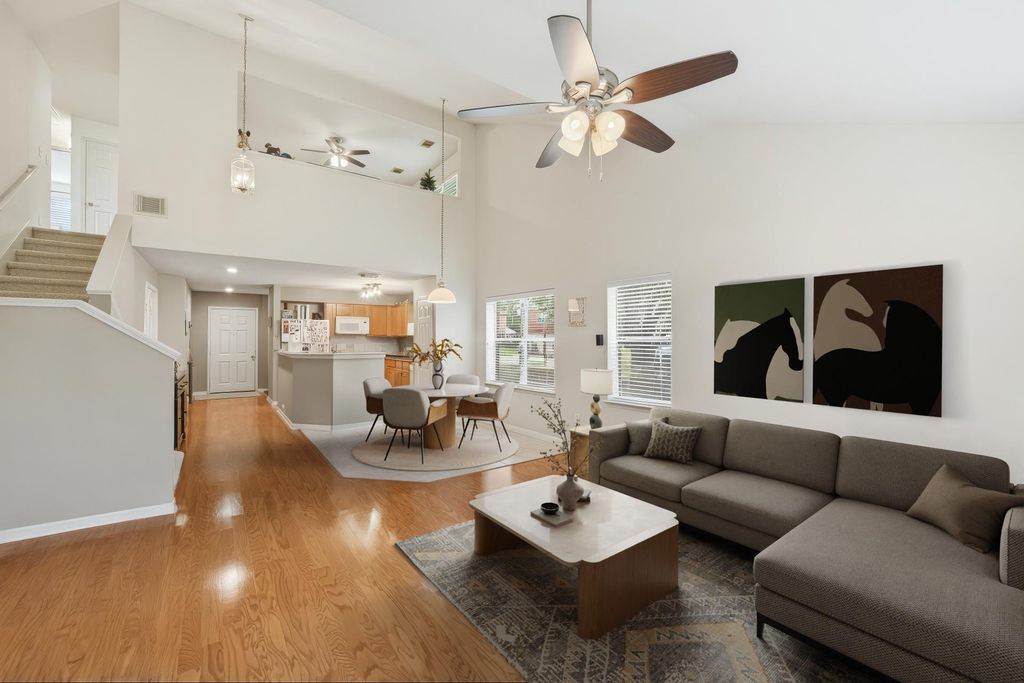 10203 S Summit Canyon Court, Houston, TX 77095