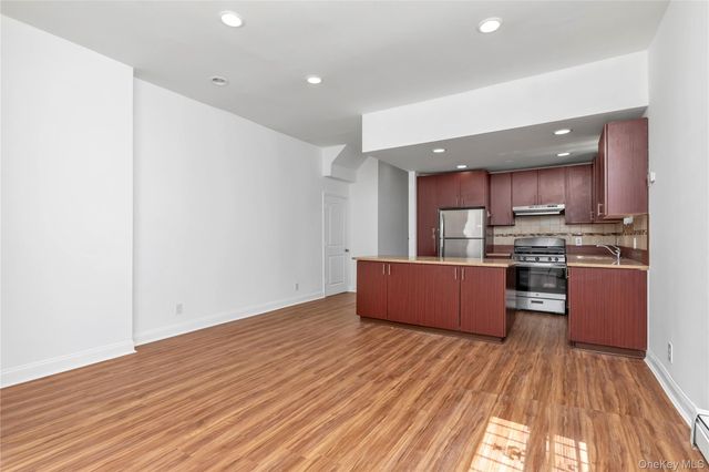 7719 Parsons Boulevard, Fresh Meadows, NY 11366