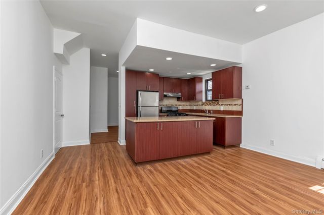 7719 Parsons Boulevard, Fresh Meadows, NY 11366