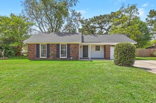 7731 Quest Drive, North Charleston, SC 29418